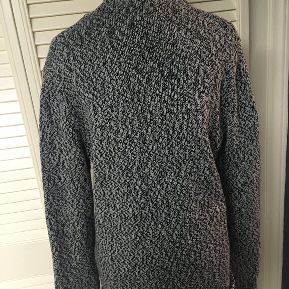 J. Crew black & white size small sweater - Picture 3 of 6